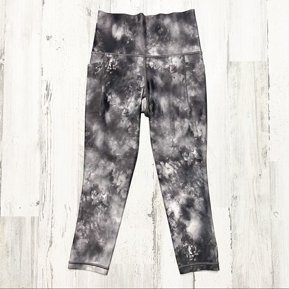 Athleta Black Tie Dye Cropped Legging